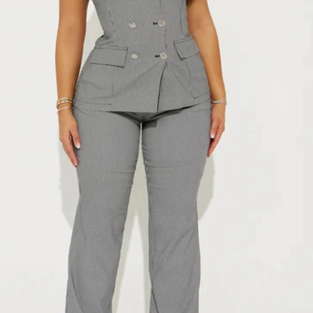 Fashion Nova Black and Gray High-Waisted Pantsuit with Peplum Detail - Picture 2 of 3